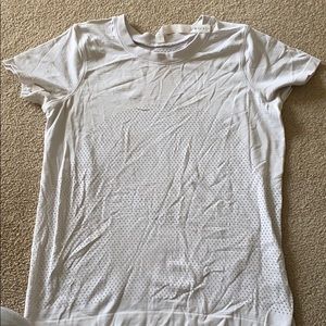 Mesh white lululemon top